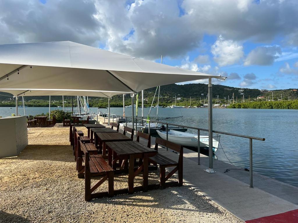 The Lodge - Antigua English Harbour ภายนอก รูปภาพ